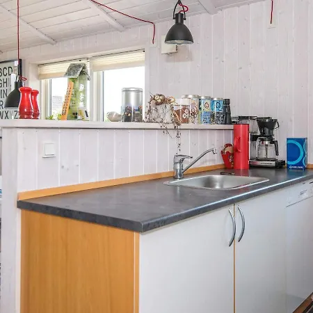 5 Person Holiday In * Hejls